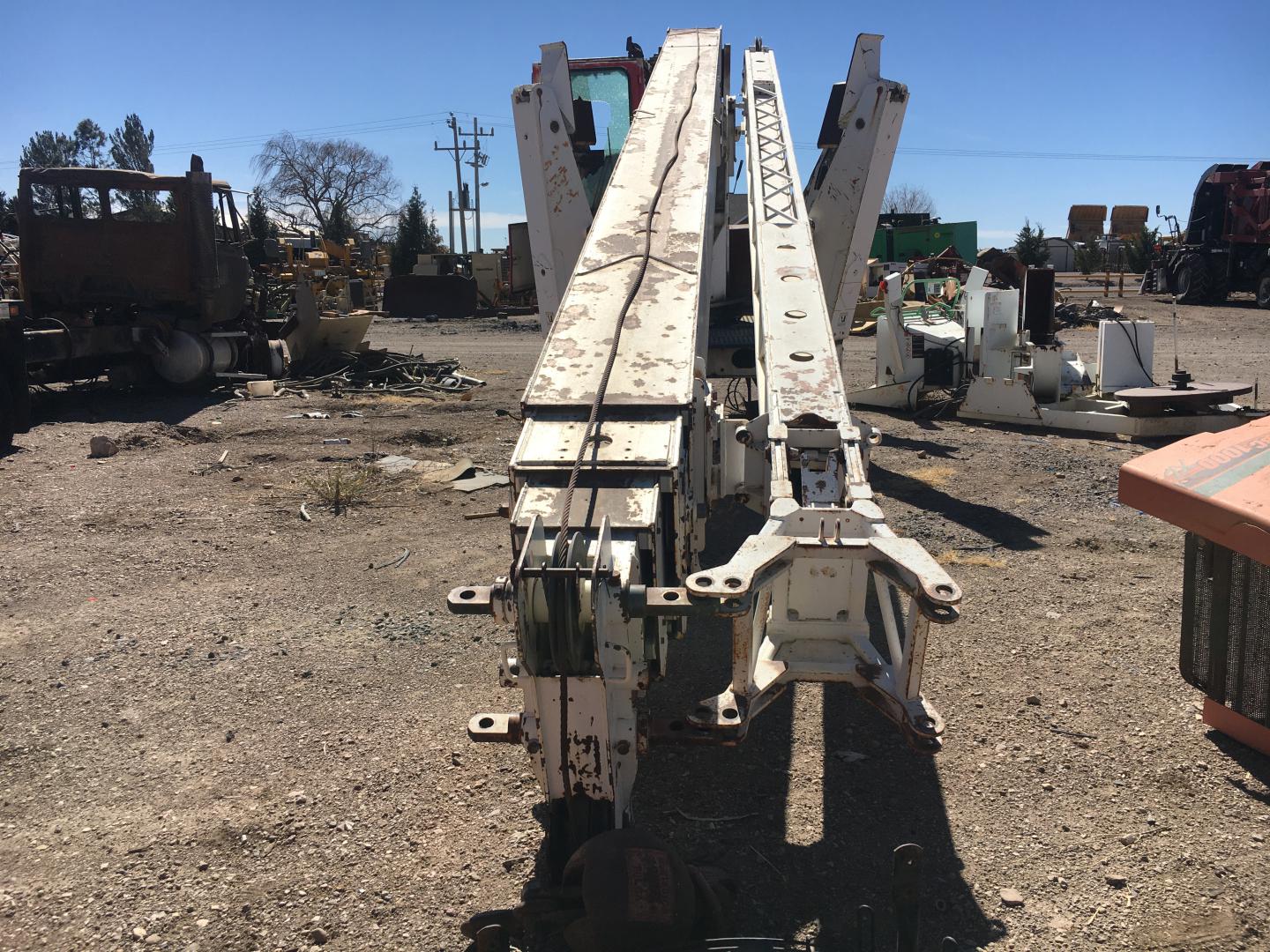 ./imagenes/INVOICE/2019/12511/GRUA PIONEER X4000-RCC (10).JPG